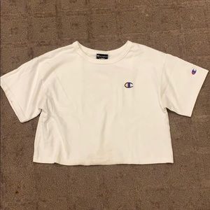 cropped champion tshirt